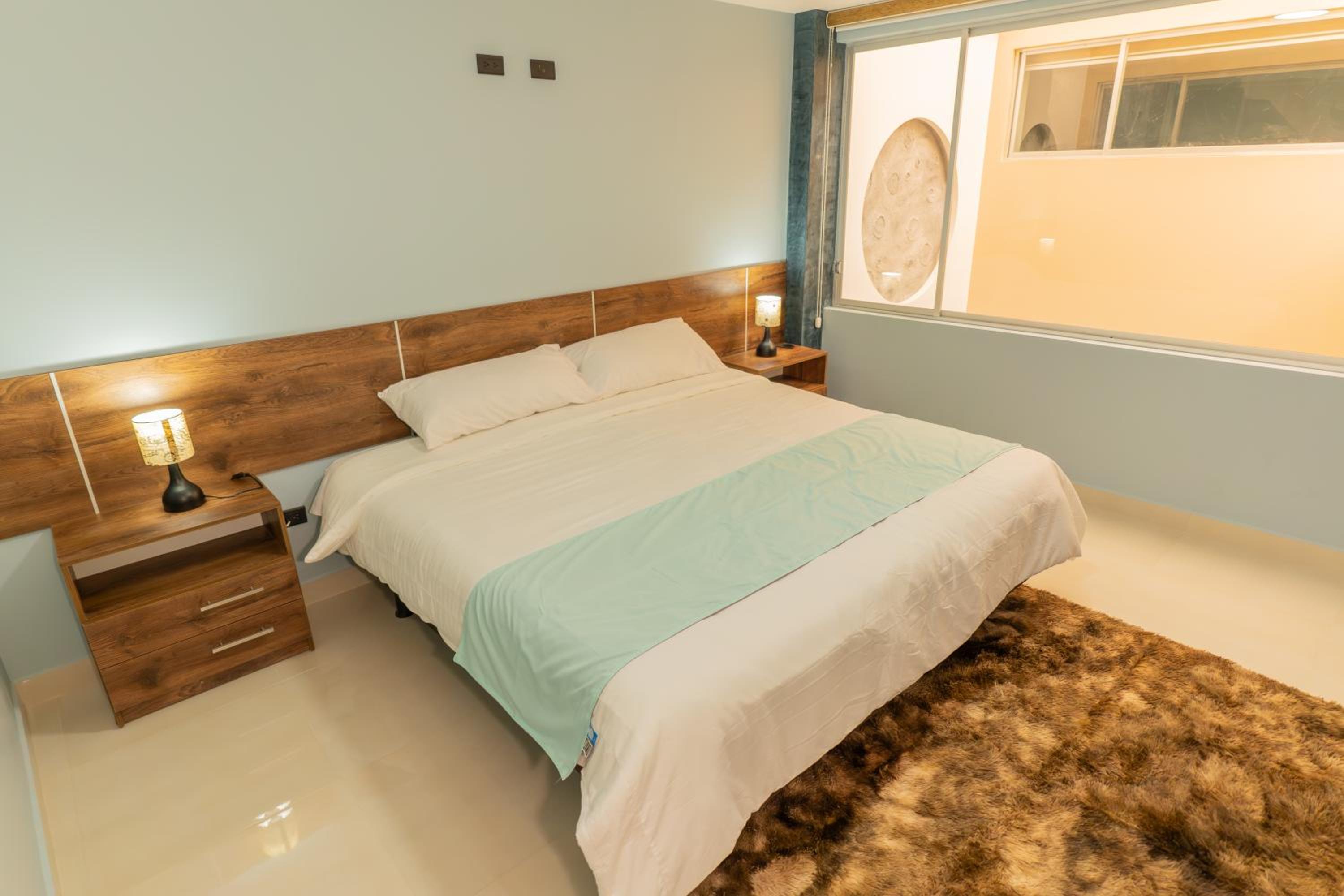 APARTAMENTOS MONACO