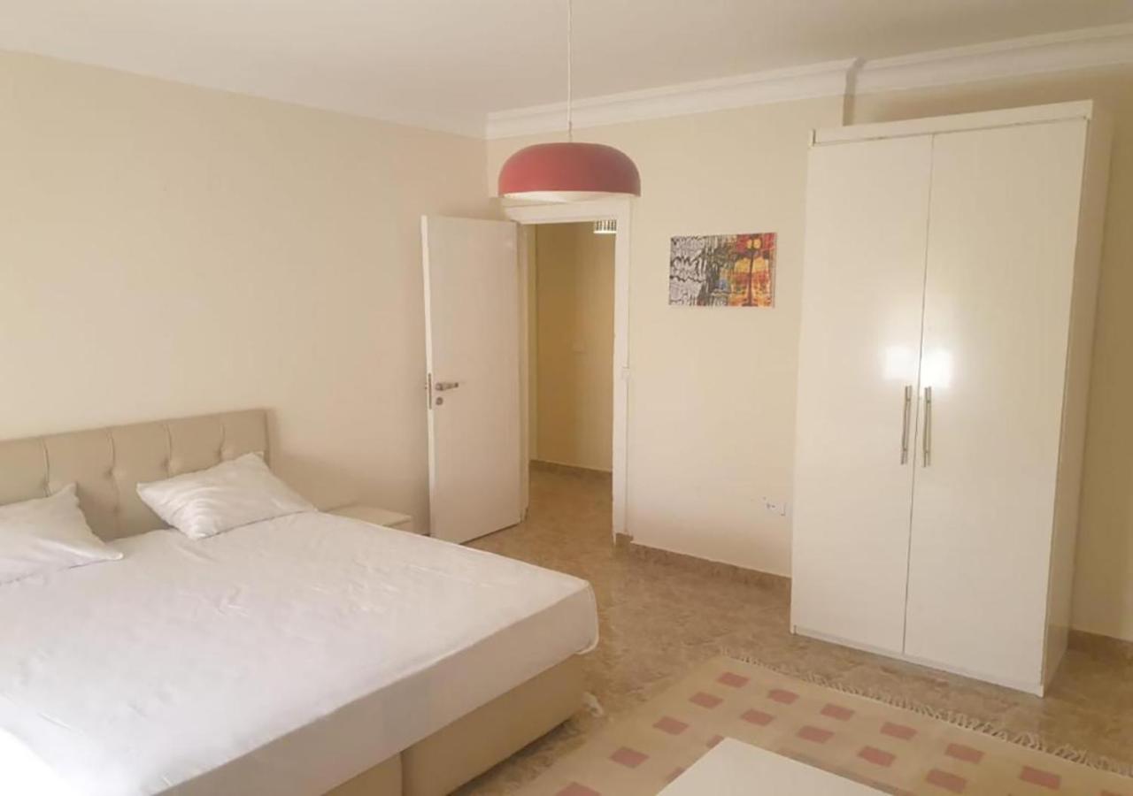 Hayat Apartments