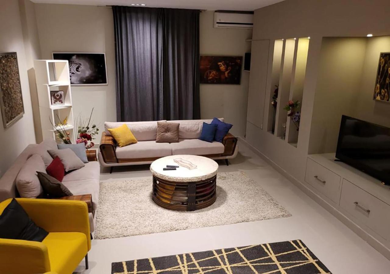 Hayat Apartments