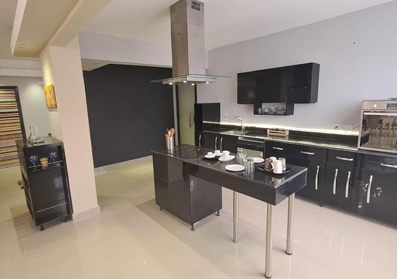 Hayat Apartments