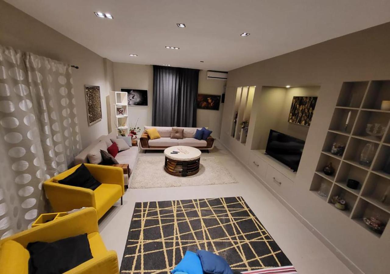 Hayat Apartments