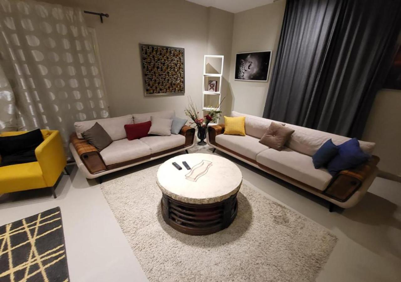 Hayat Apartments