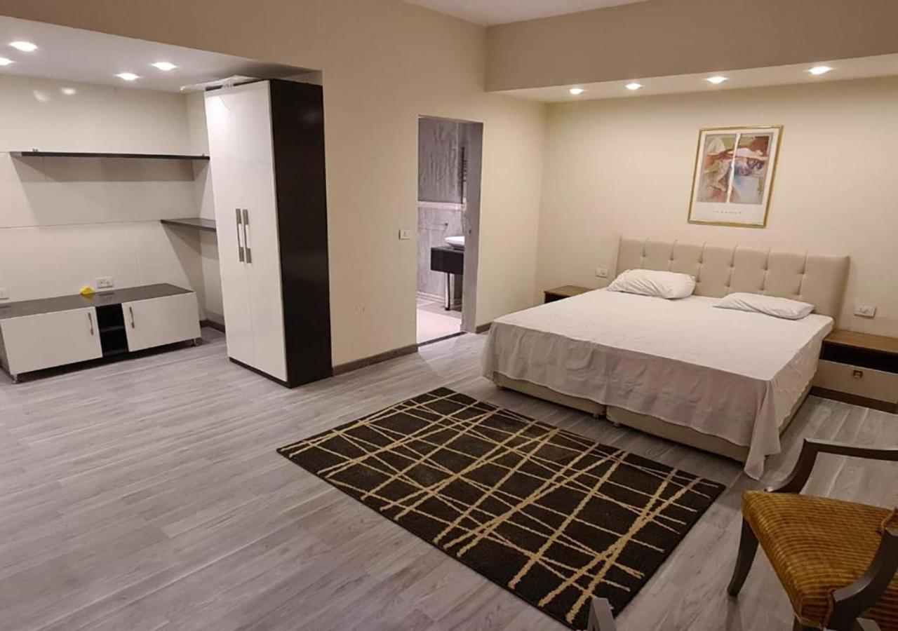 Hayat Apartments
