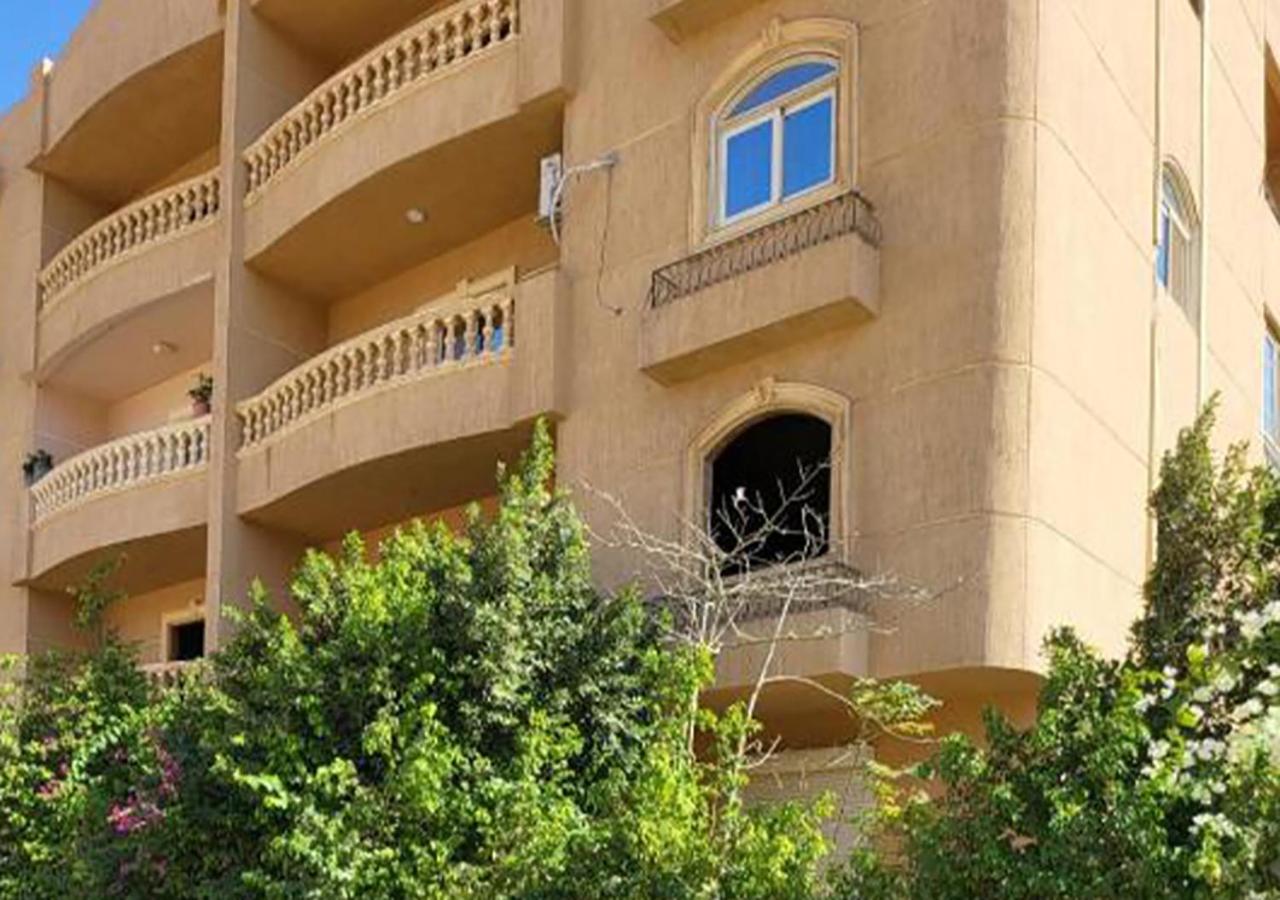 Hayat Apartments