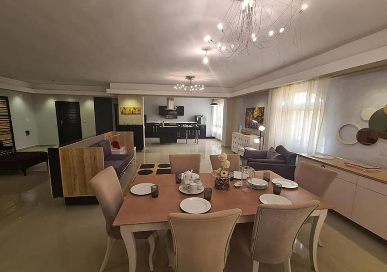 Hayat Apartments