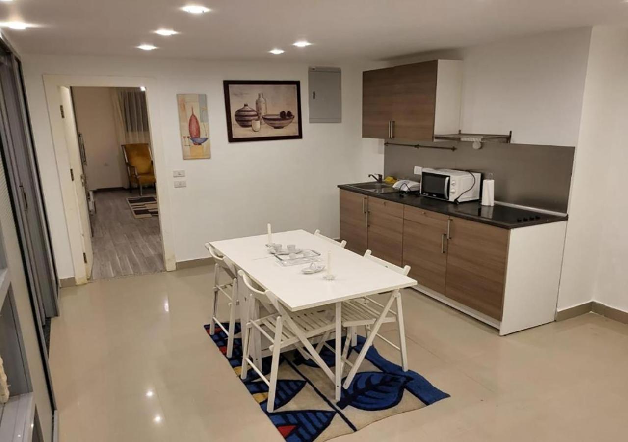 Hayat Apartments