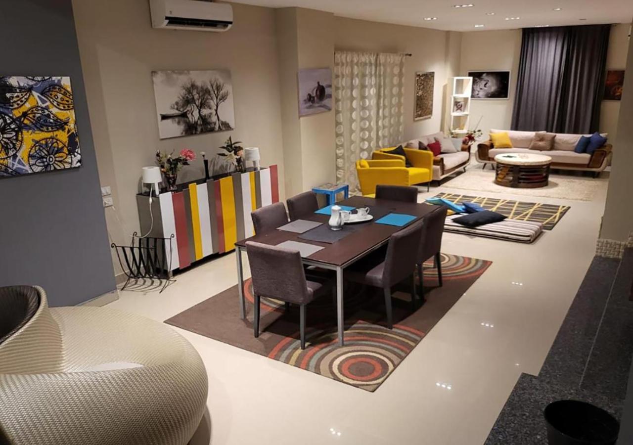 Hayat Apartments