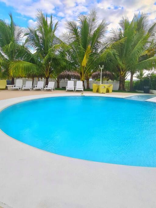 Front Beach apartment