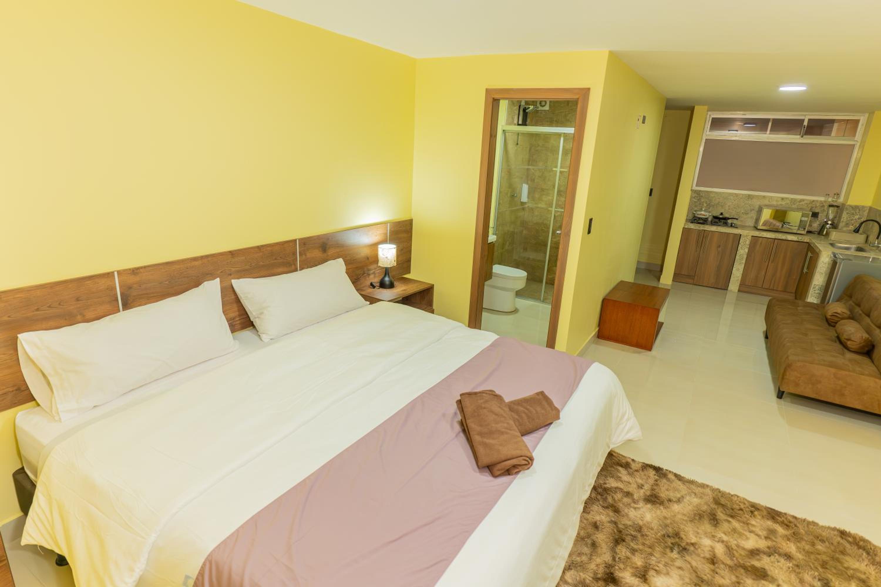 APARTAMENTOS MONACO