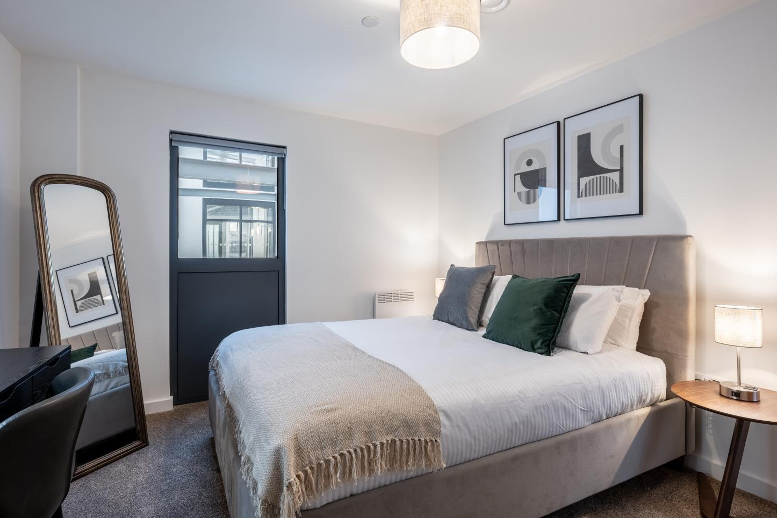 Stay Kula Manchester - City Centre