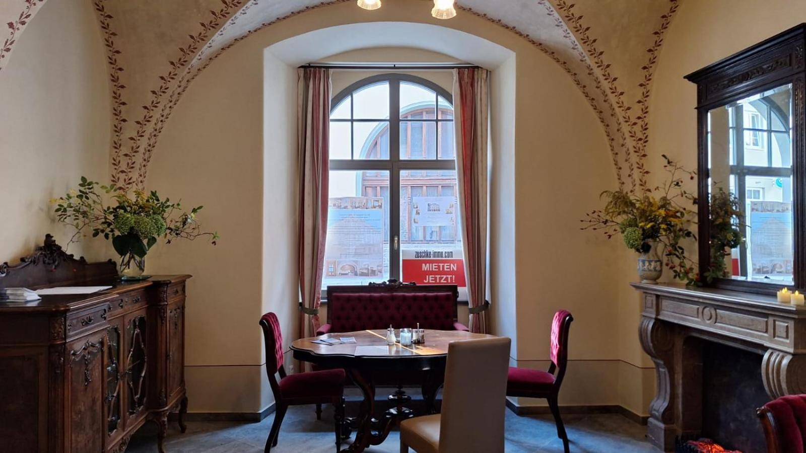 Stadtpalais Marché-Suite maximal 2 Personen und 1 Kleinkind