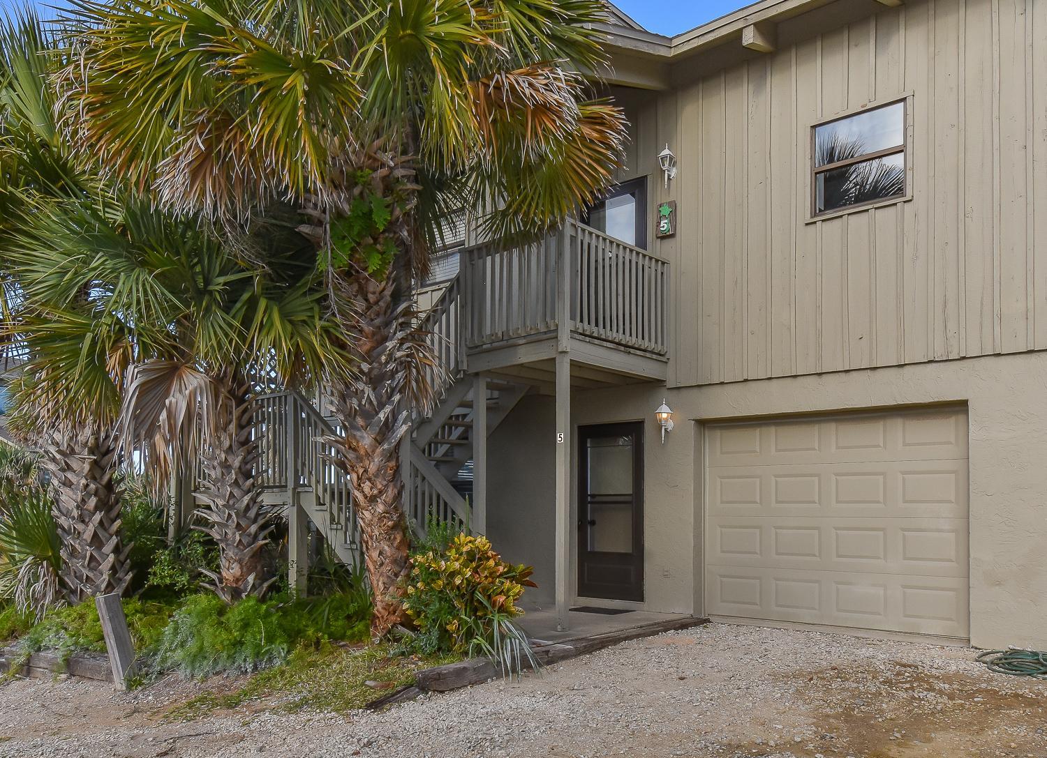 Sunny Daze Sea Dunes Townhome - Pool - Green Turtle B6 Down