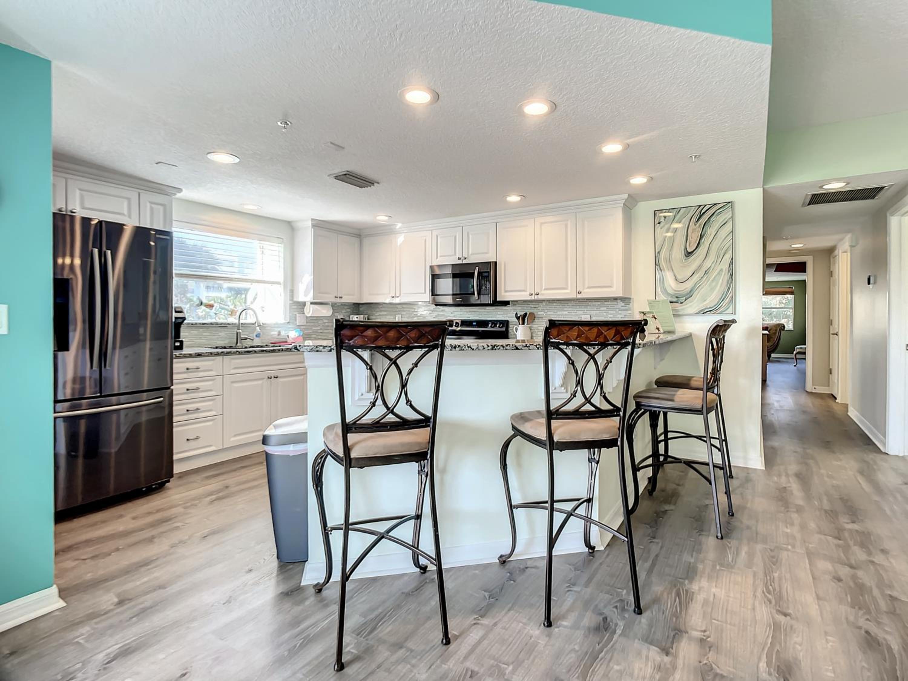 Gorgeous Oceanwalk Condo on the corner with superb views of the ocean. OW1-201