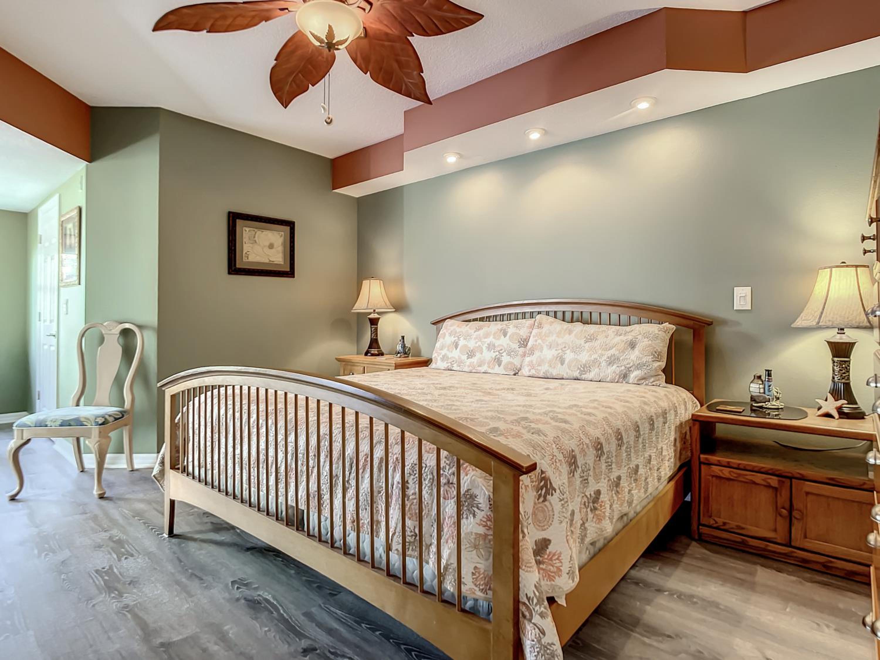 Gorgeous Oceanwalk Condo on the corner with superb views of the ocean. OW1-201