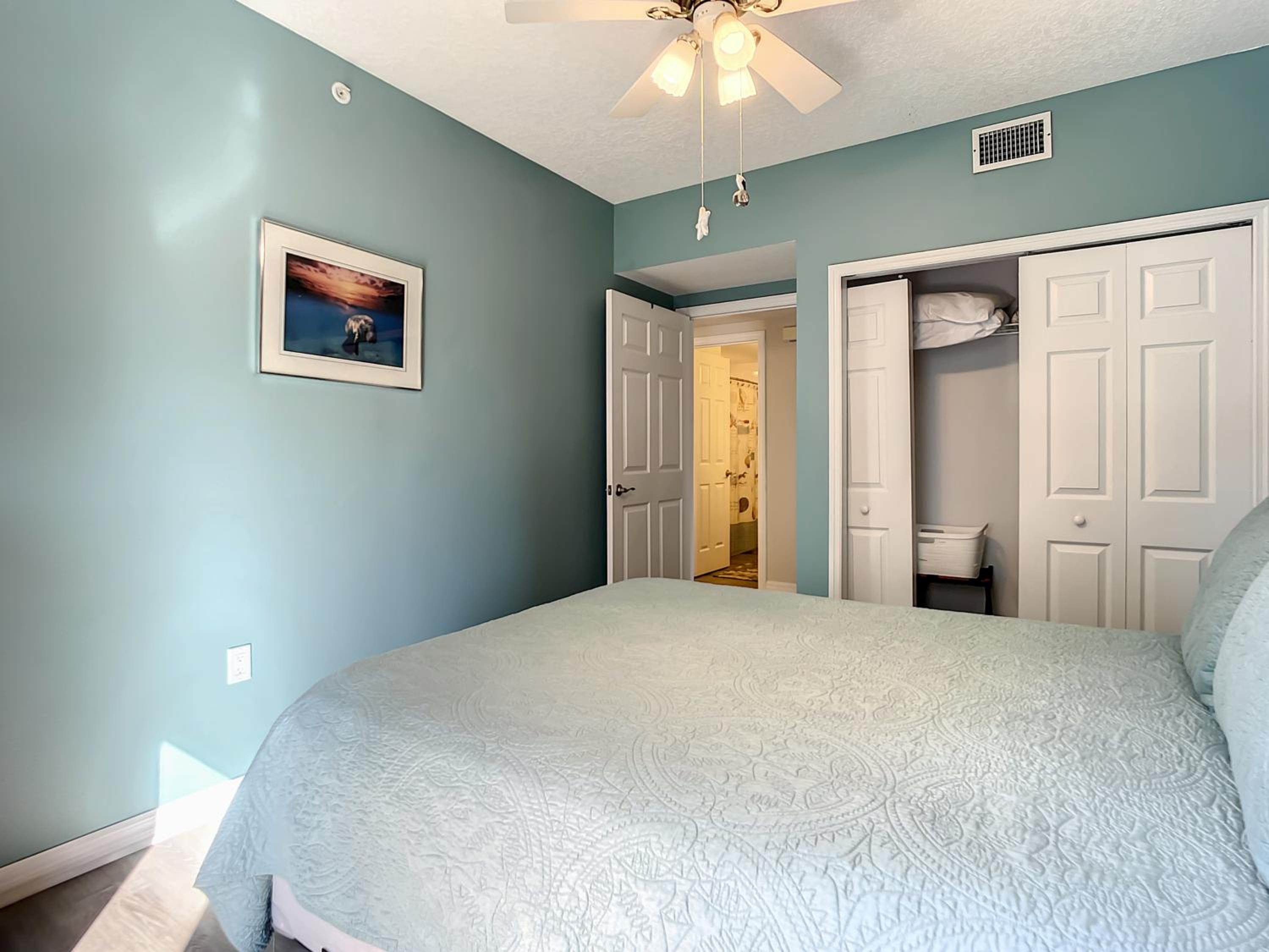 Gorgeous Oceanwalk Condo on the corner with superb views of the ocean. OW1-201