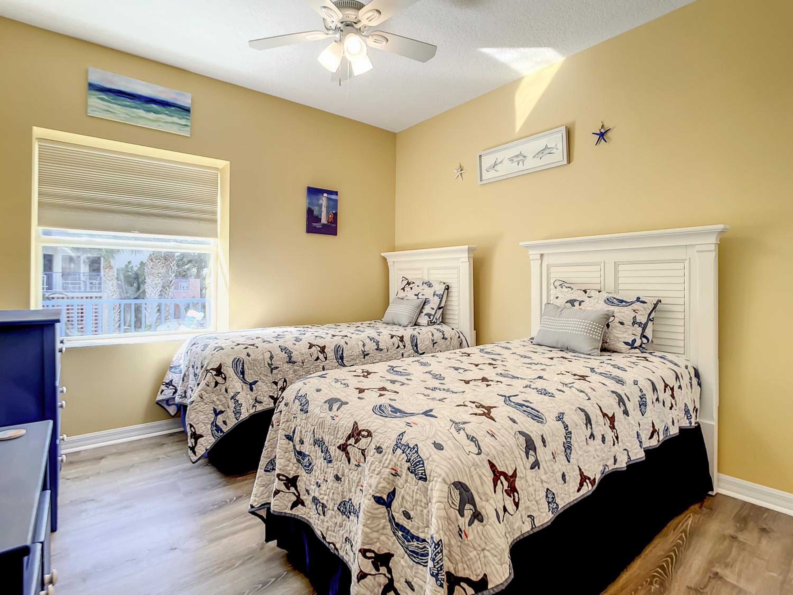 Gorgeous Oceanwalk Condo on the corner with superb views of the ocean. OW1-201
