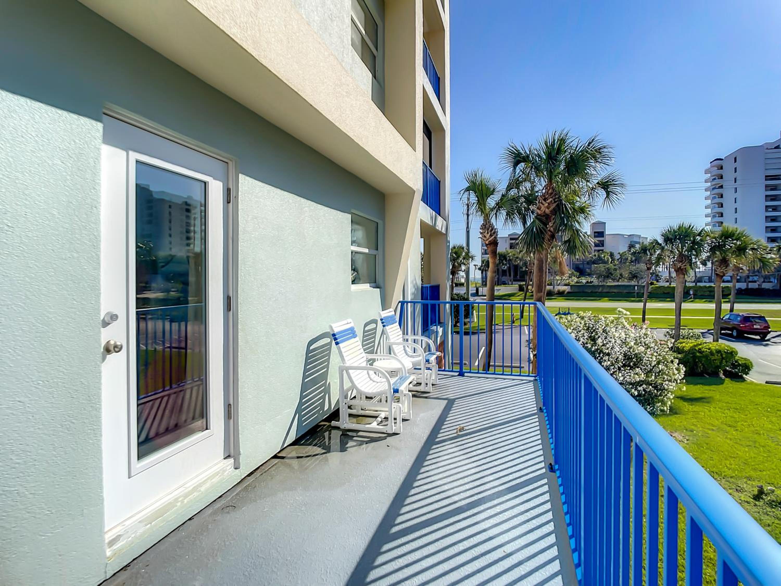 Gorgeous Oceanwalk Condo on the corner with superb views of the ocean. OW1-201