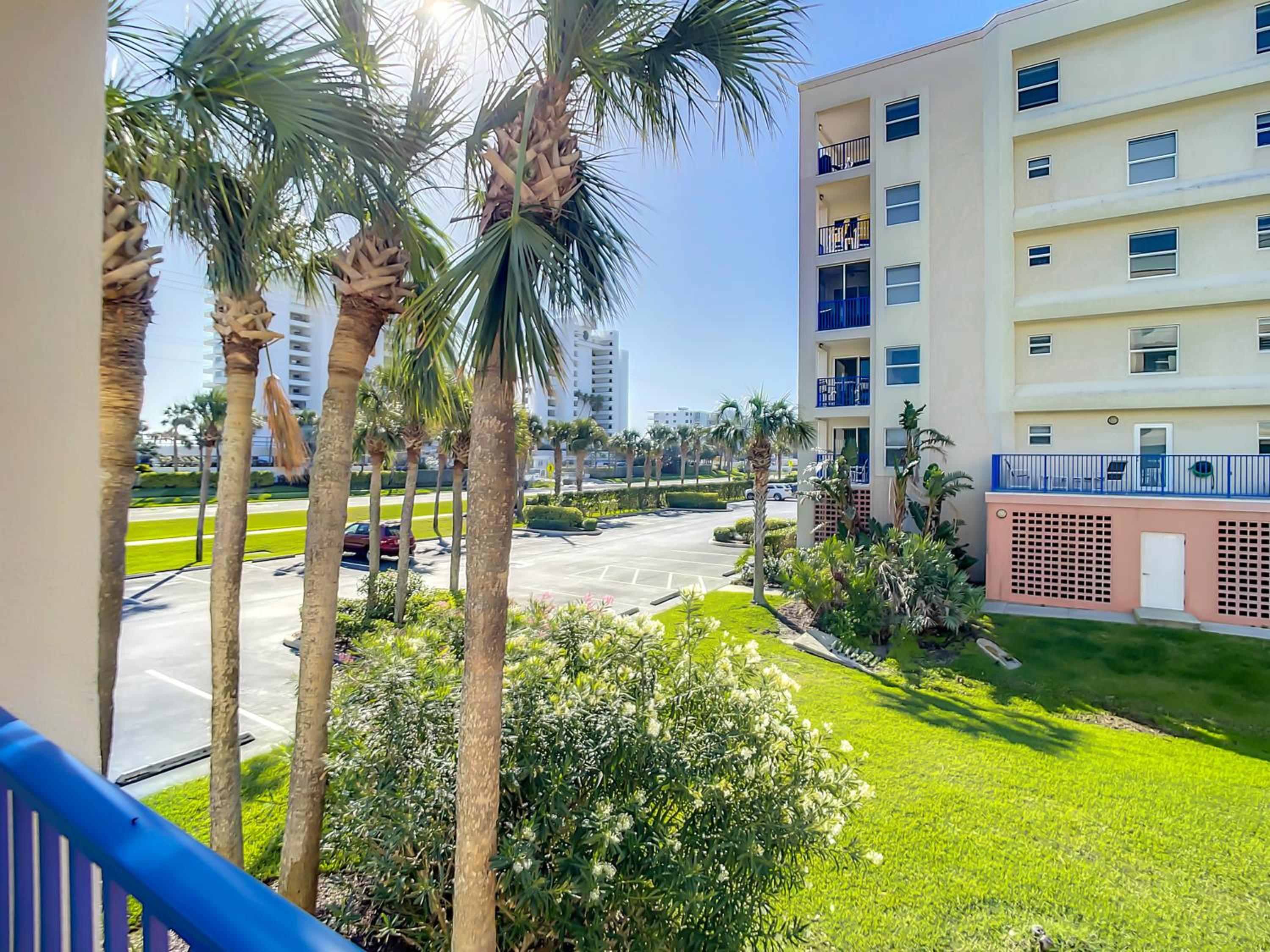 Gorgeous Oceanwalk Condo on the corner with superb views of the ocean. OW1-201