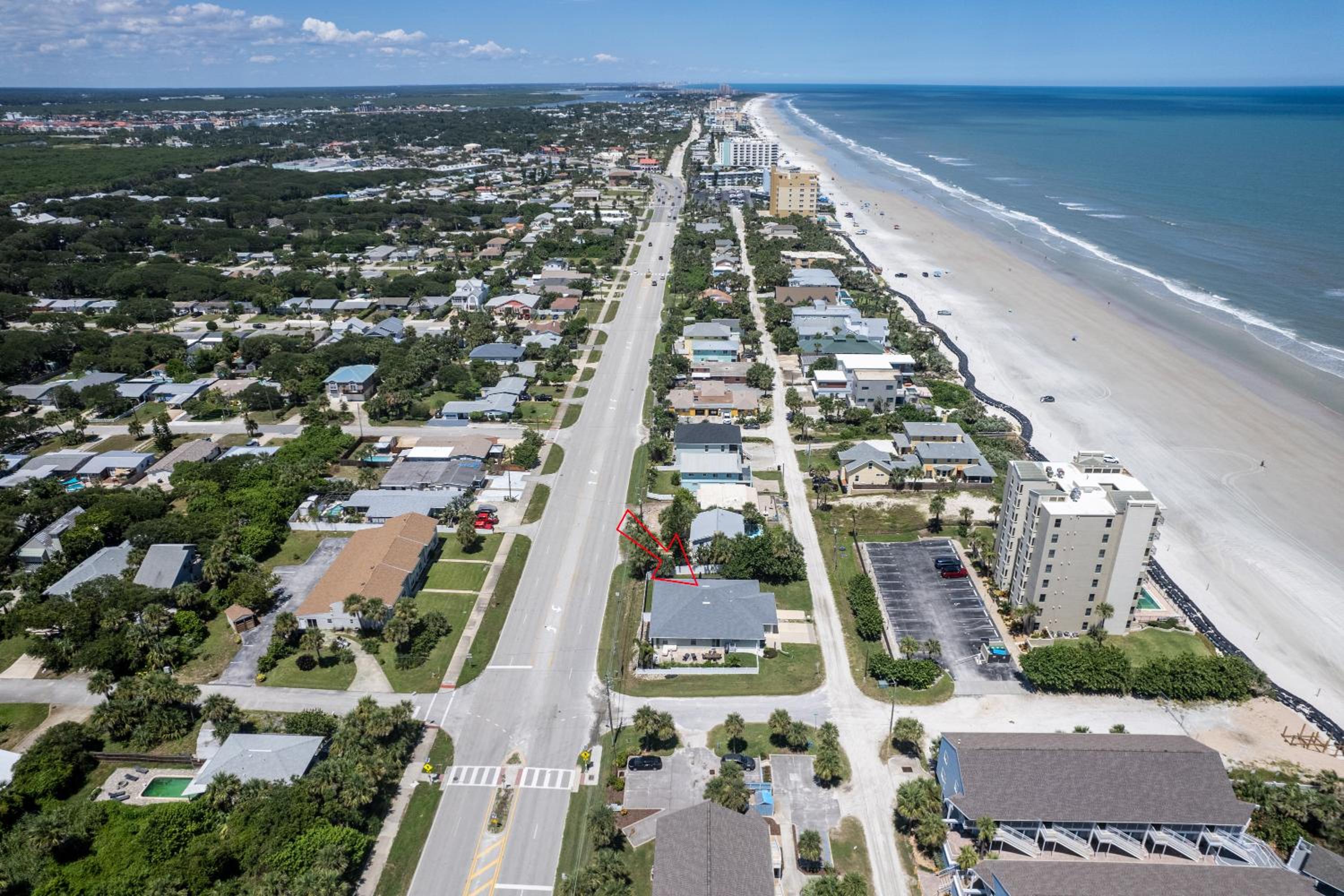 Modern Home Across from Beach 32 w 1-car Garage ~ Large fenced yard with deck view 4
