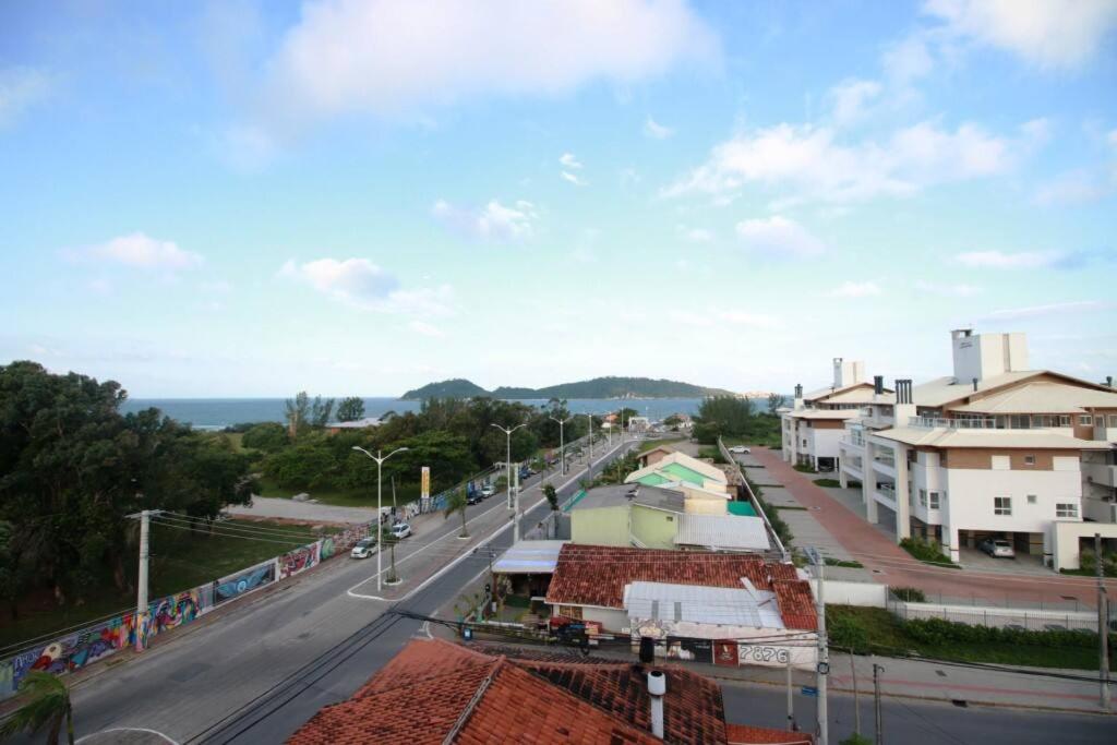 Deixe a energia fluir e contaminar suas férias.