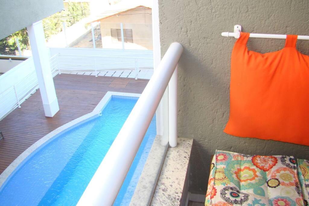 Deixe a energia fluir e contaminar suas férias.