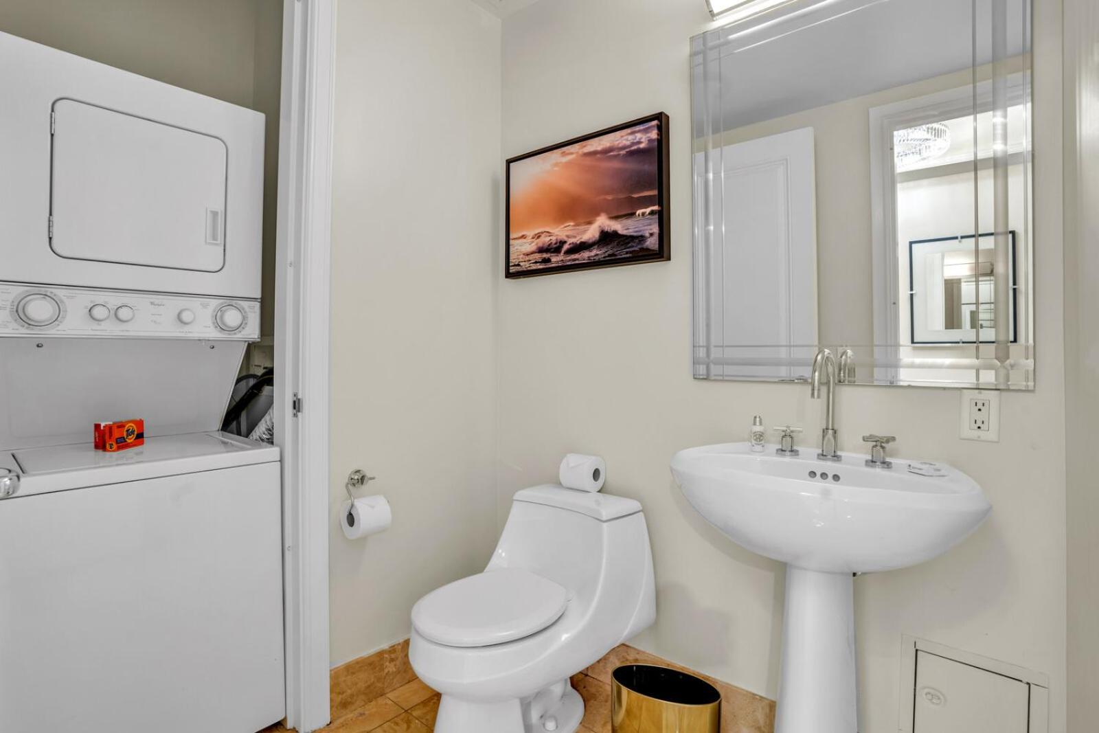 2 Bedroom OR King Studio Suites Four Seasons Hotel Miami Free Wi-Fi & Free Parking
