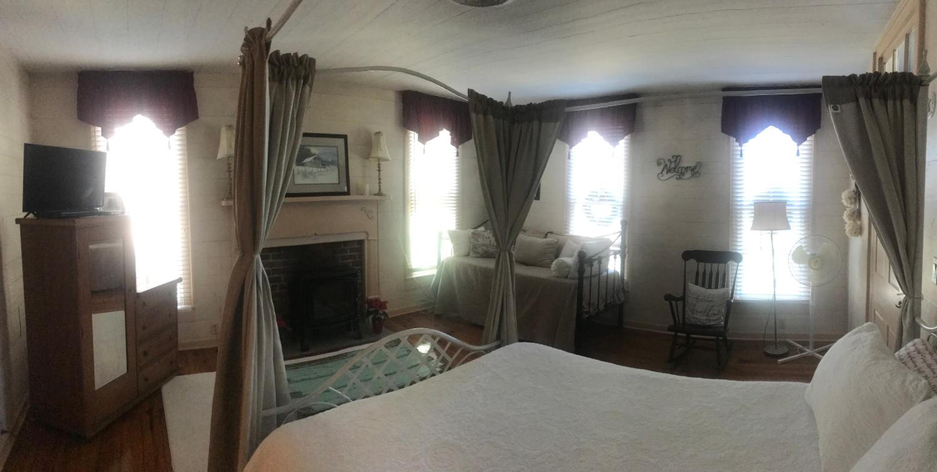 Historic Seaton Springs Farm B&B & Wedding venue - James Tipton Upstairs Queen room - ask about event rental w chapel view 3