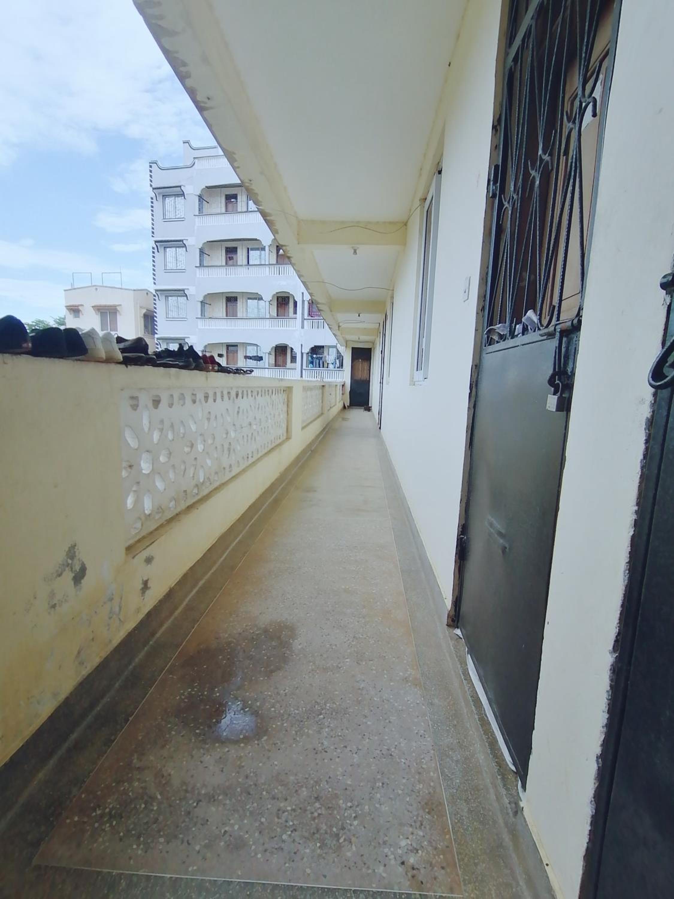 Oasis Apartments