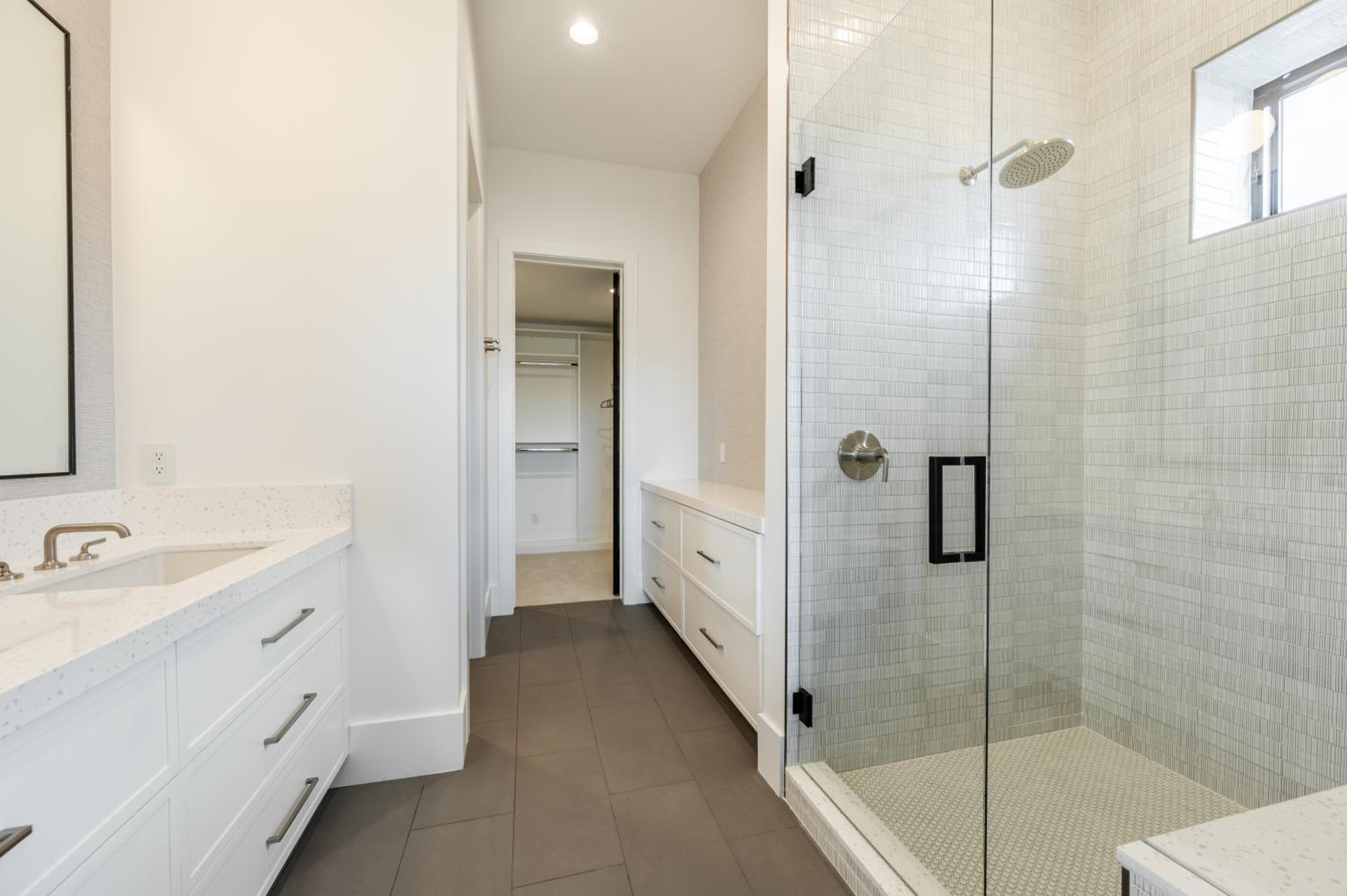 Impressive Tuhaye Home with Hot Tub, Pool Table, and Sweeping Mountain Views