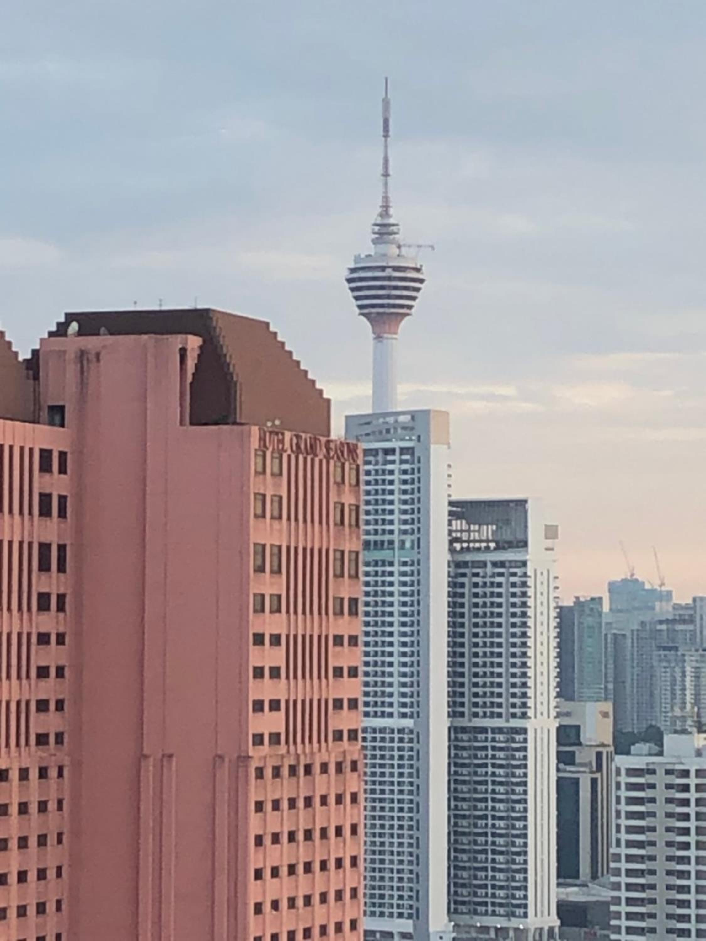 TR Residence 3R2B Serviced Apt 5-6pax HKL,IJN,PWTC KL