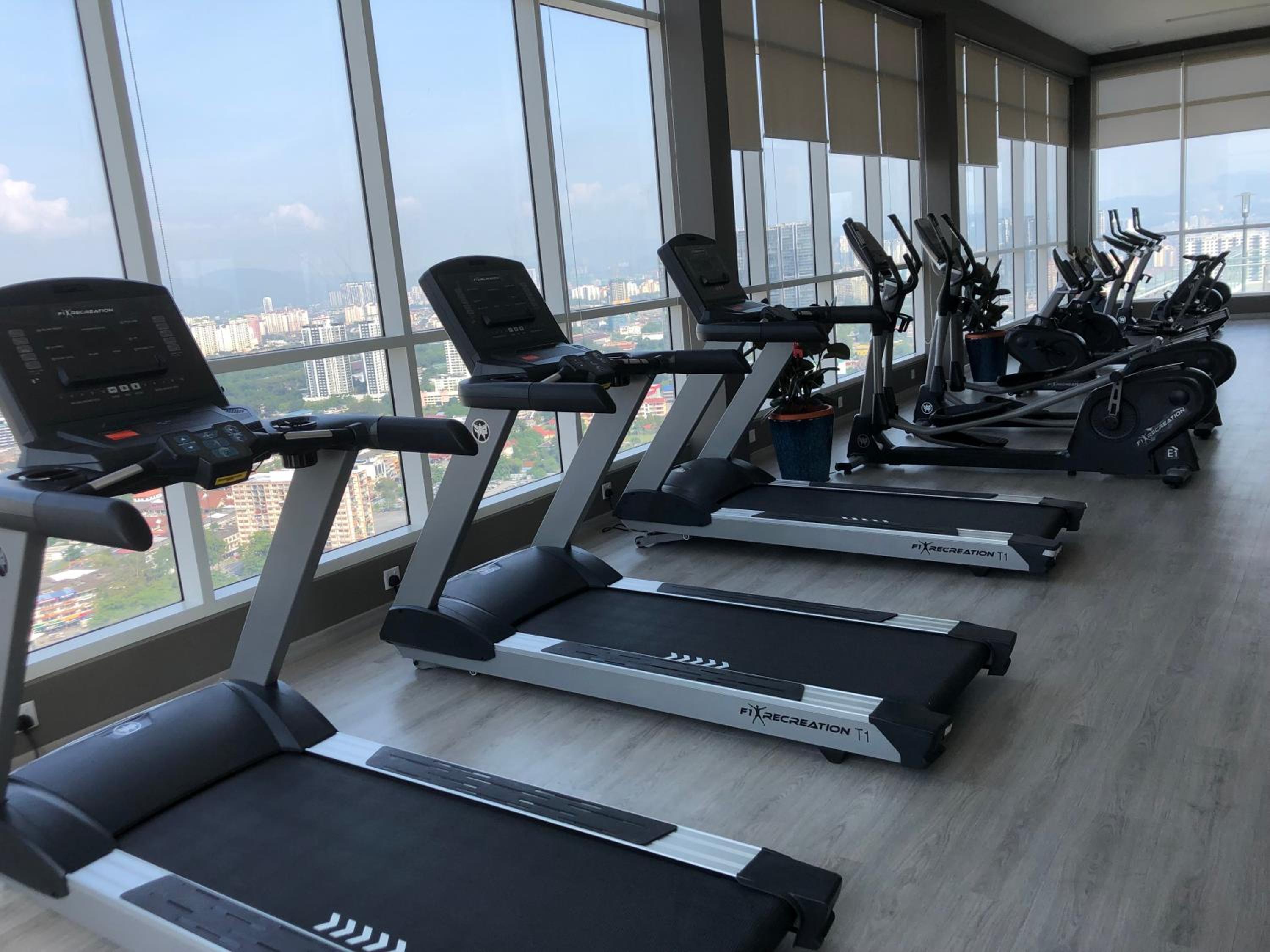 TR Residence 3R2B Serviced Apt 5-6pax HKL,IJN,PWTC KL