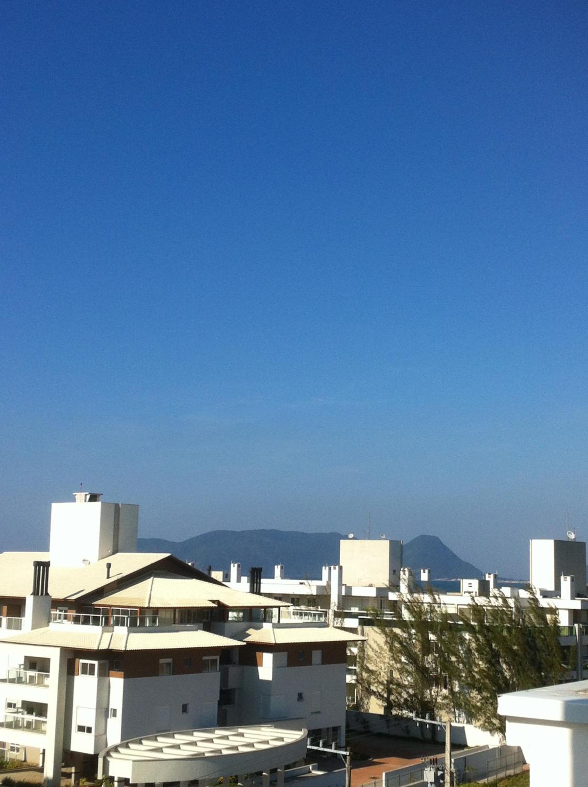 Deixe a energia fluir e contaminar suas férias.