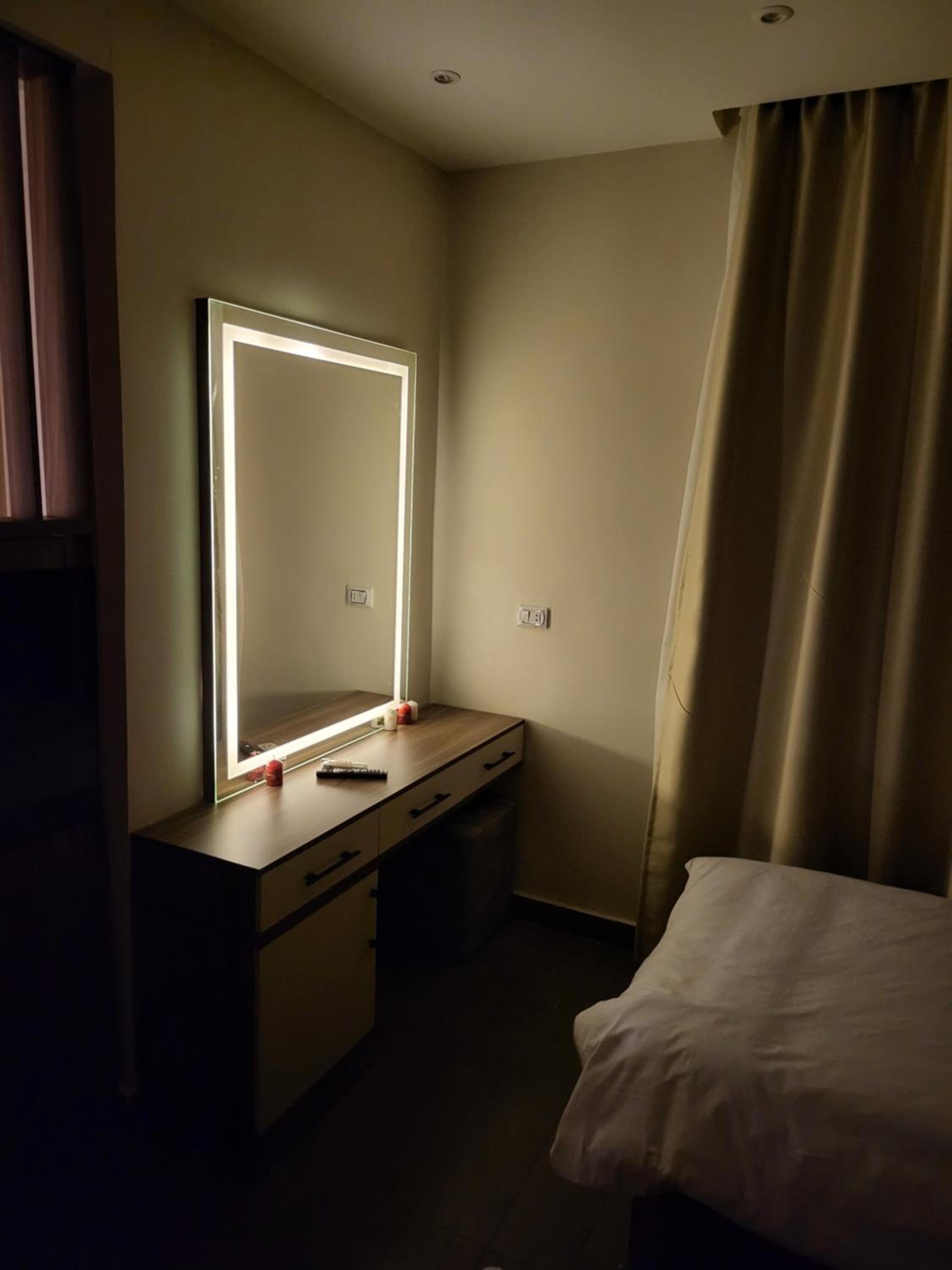 hotel room