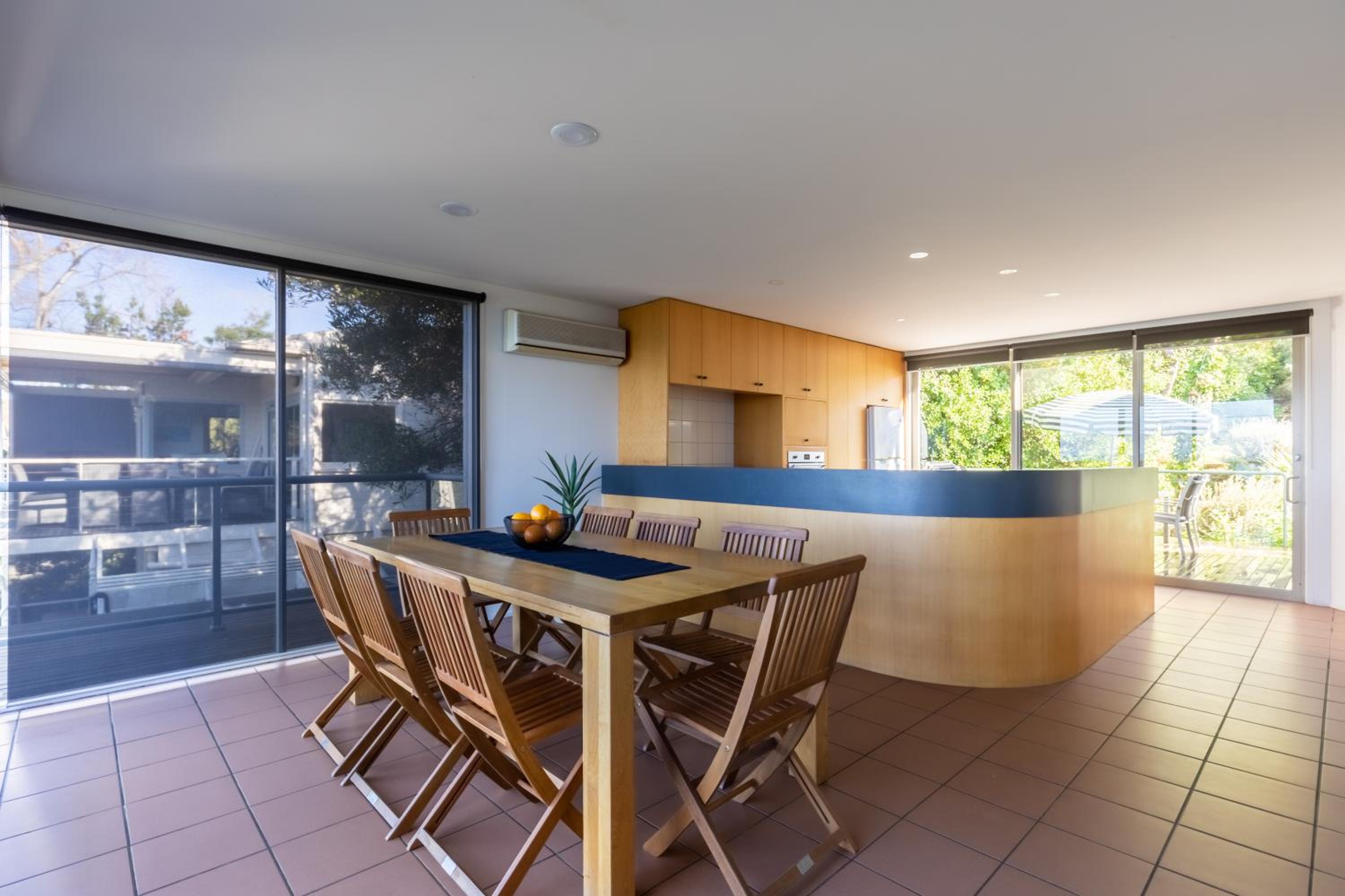 escape@83 Great Ocean Road Lorne Vic
