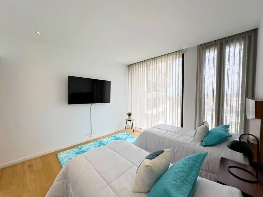 Homely Escape in Providencia. view 4