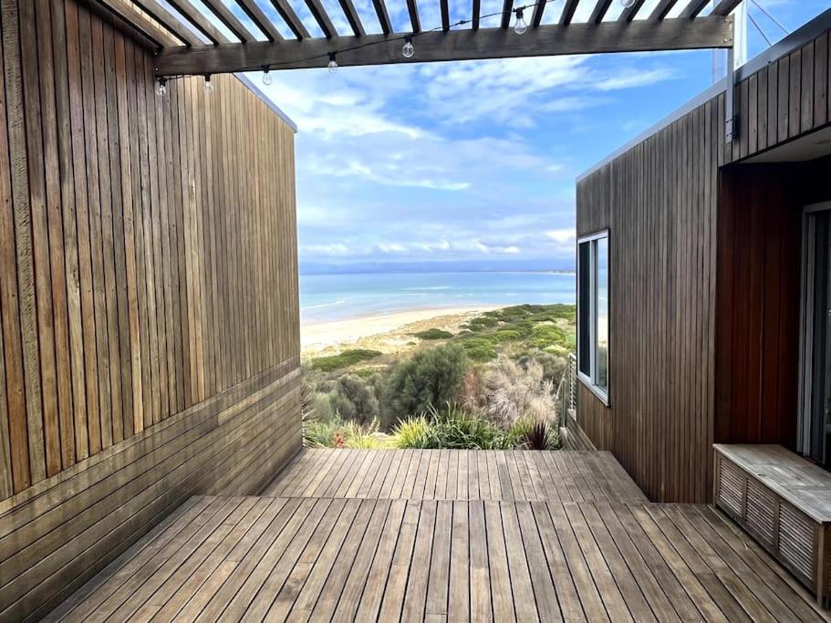 Three Little Birds at Freycinet