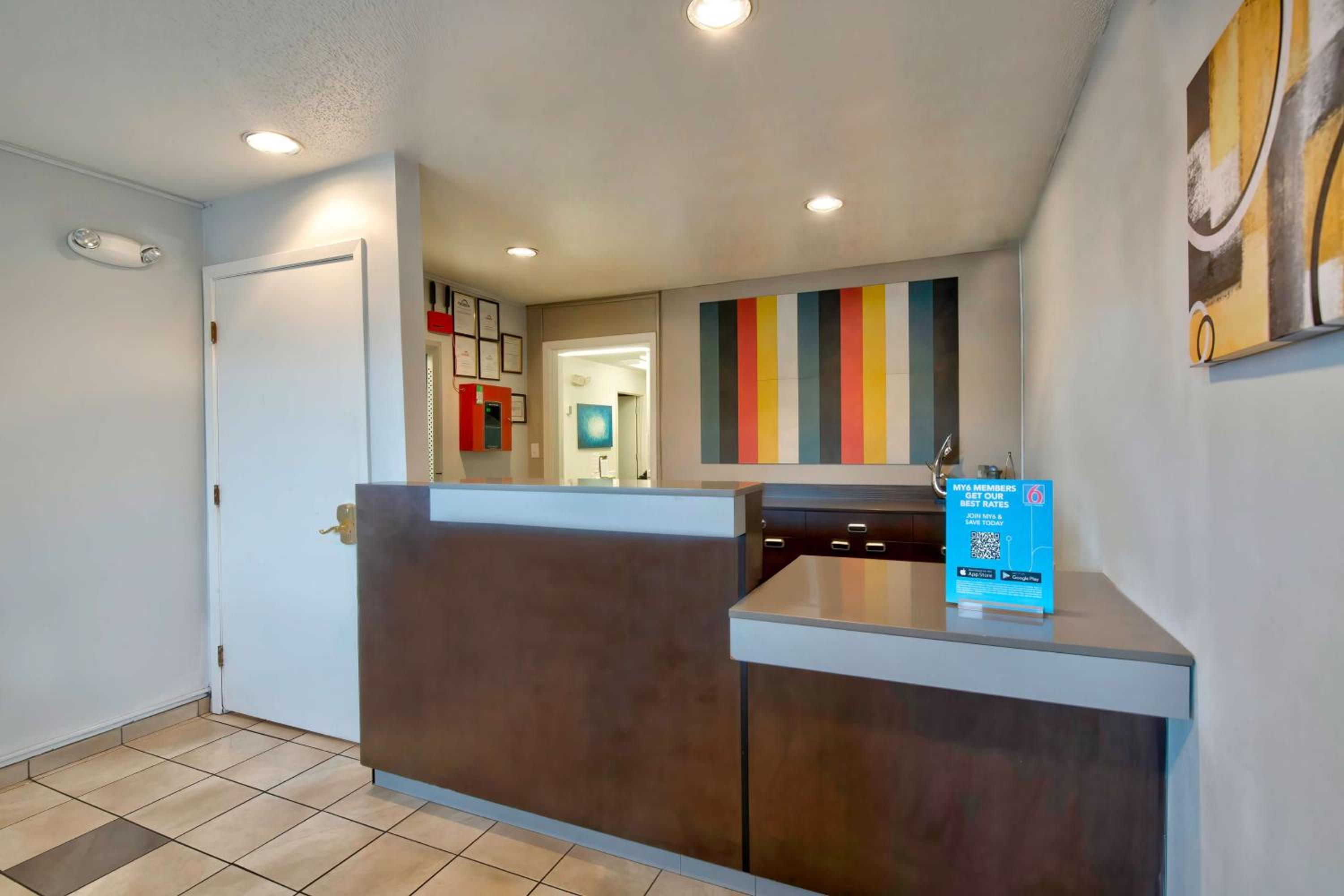 Studio 6 Extended Stay - Pascagoula, MS view 2
