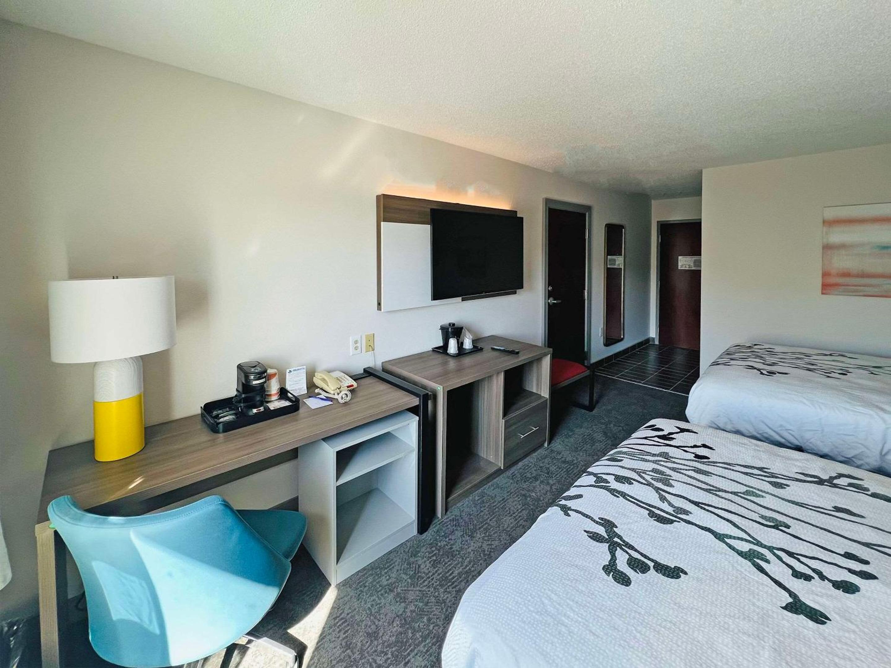 Comfort Inn Emporia view 5