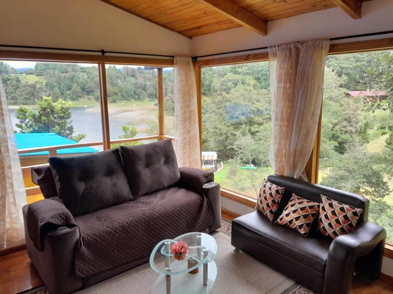 cabañas Arcoíris del lago Nº 5