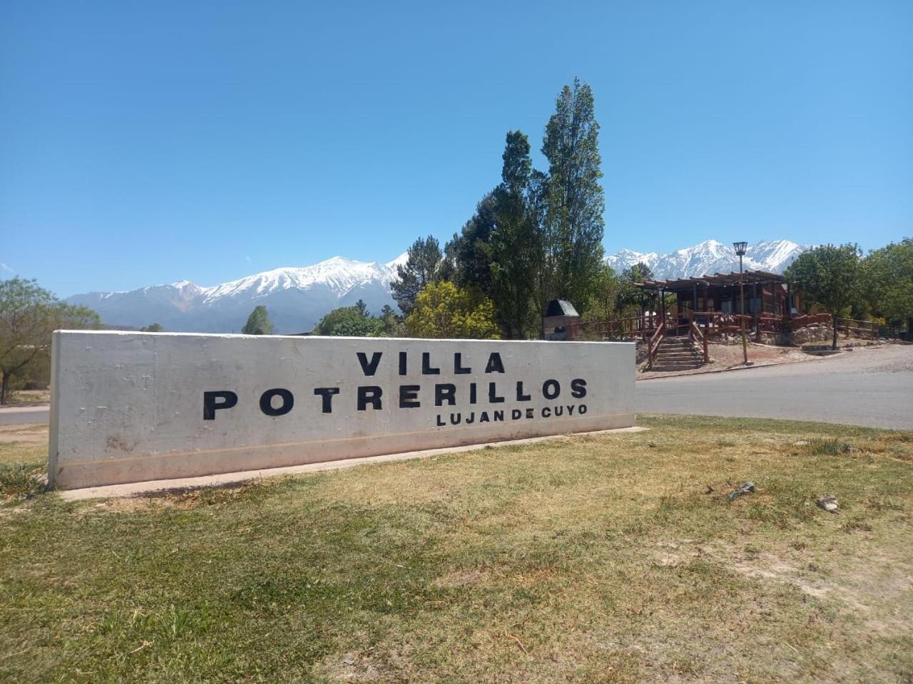 Cabaña en Barrio Privado de Potrerillos