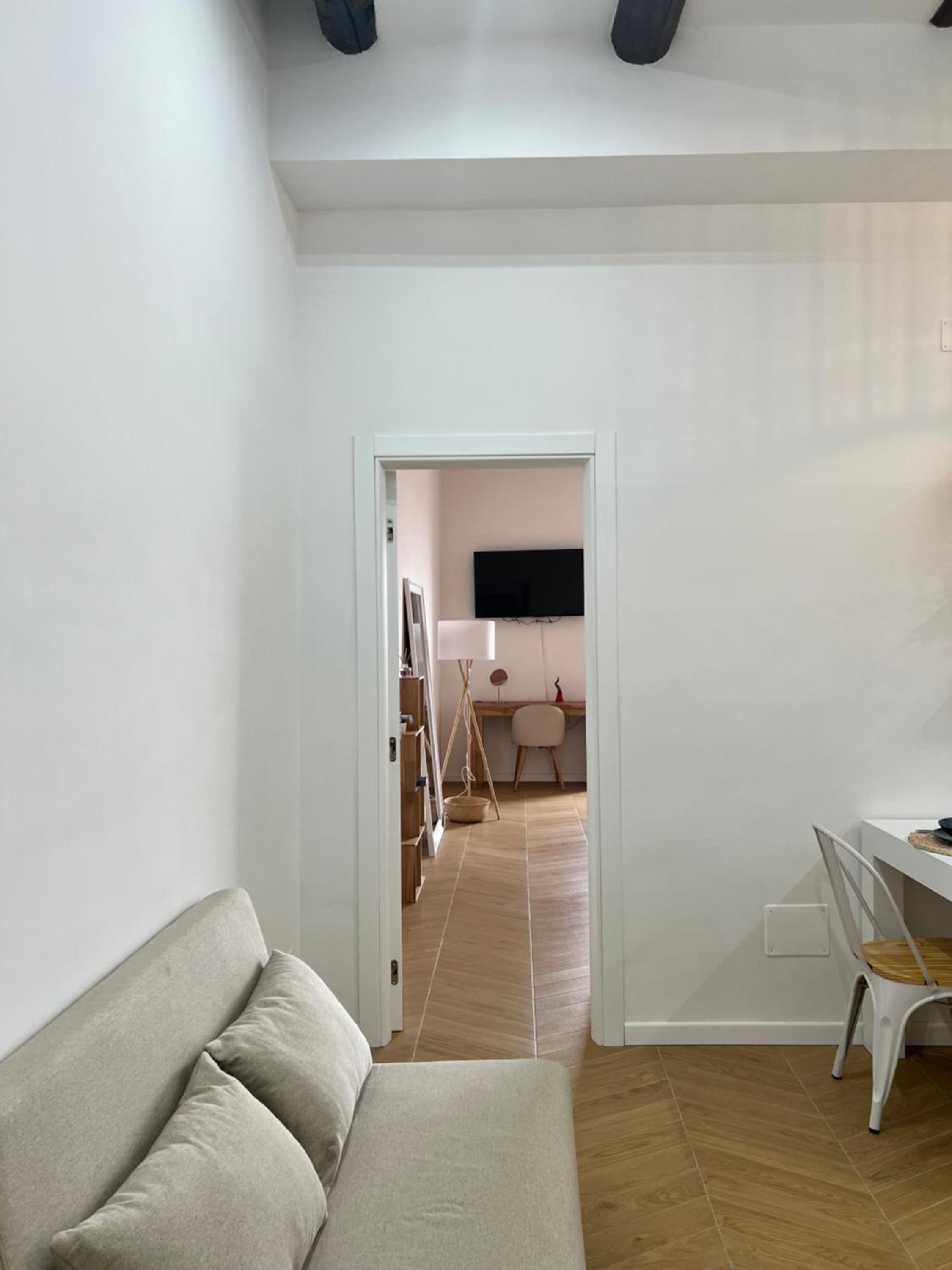 Gennarino Apartments - Panorama Suite with balcony and Urban Loft
