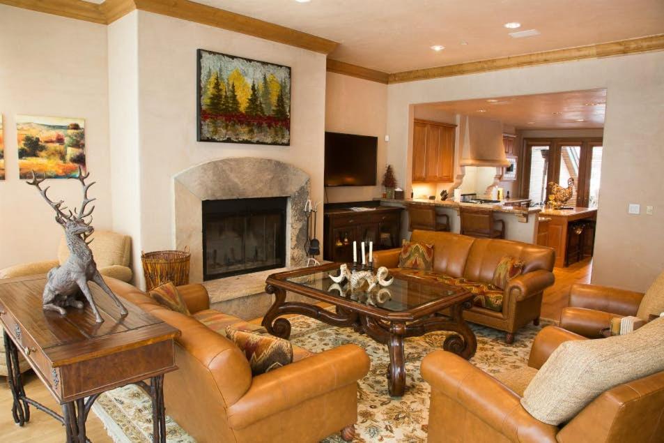 Owl Creek Homes view 4