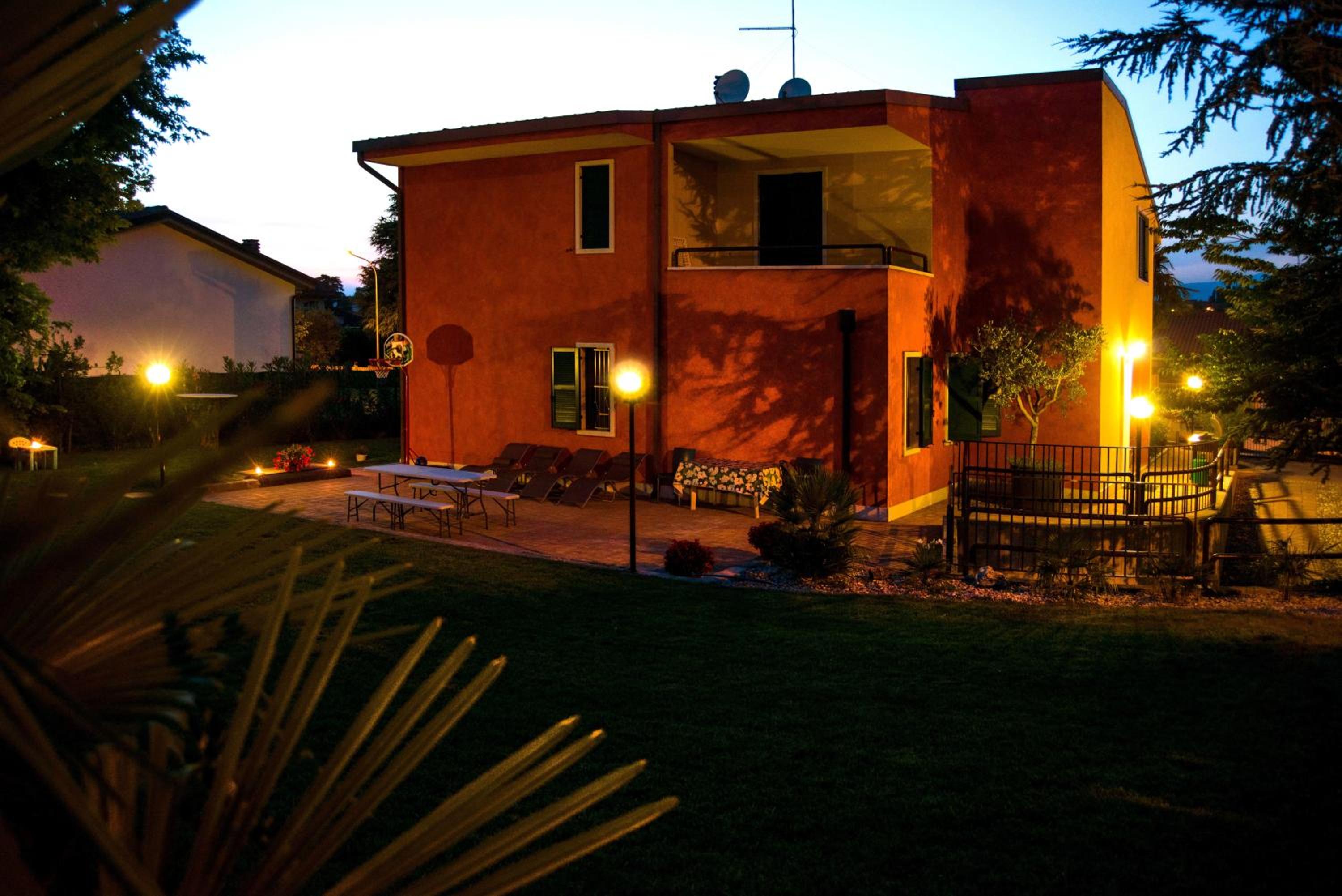 Photo 26