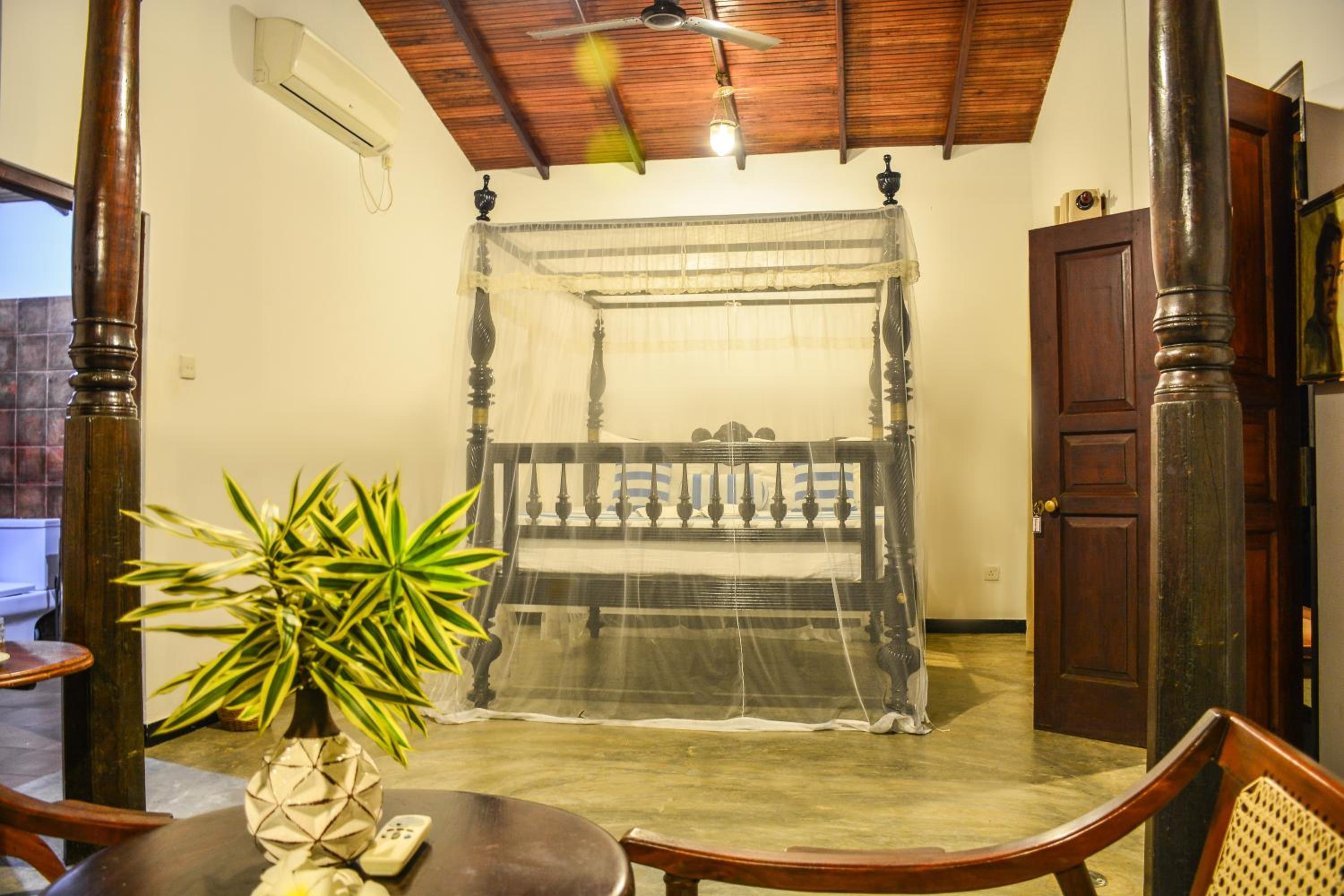 Araliya Gardens Hotel