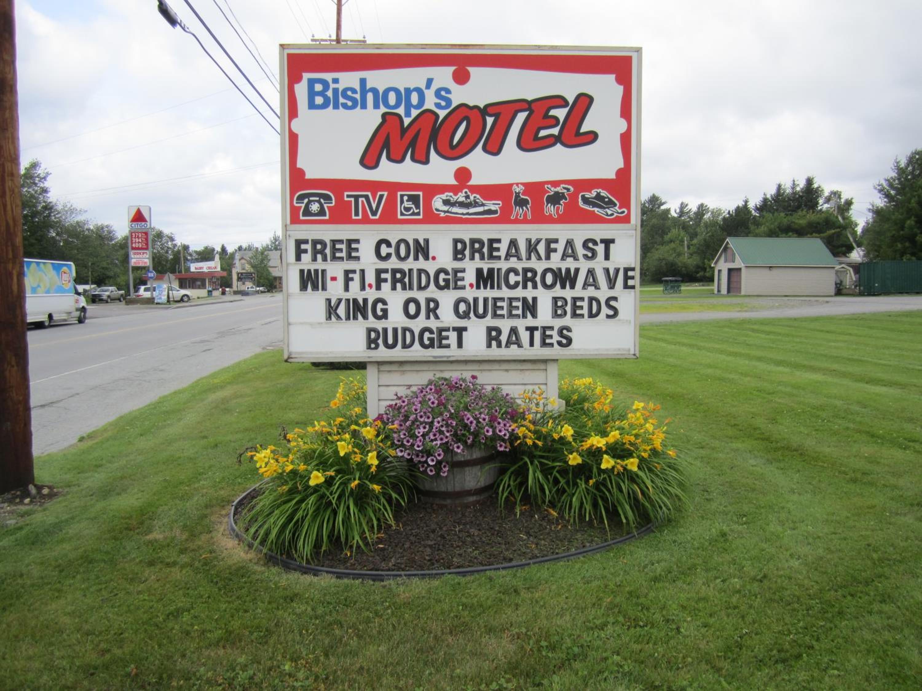 Bishops Country Inn Motel view 4