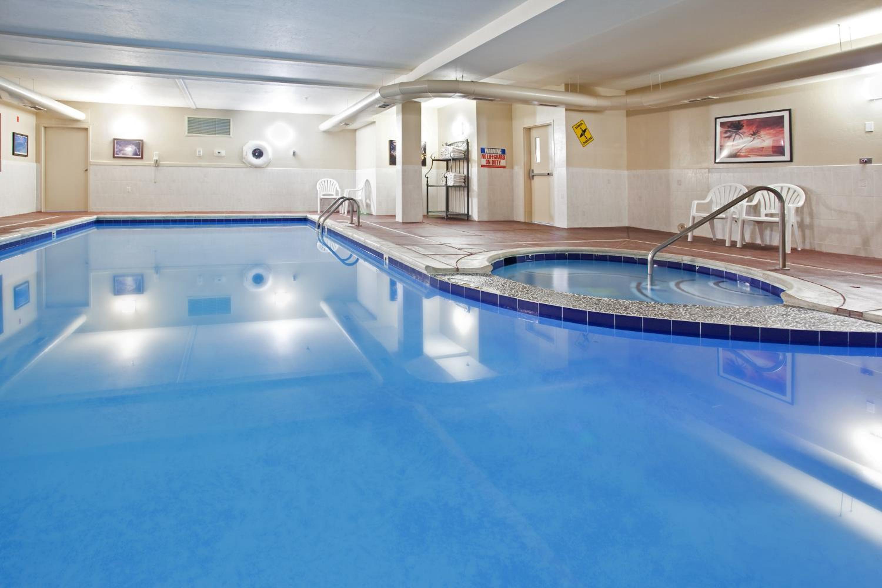 Green River Vacations - First Choice Inn at the Swell - Property Image 2
