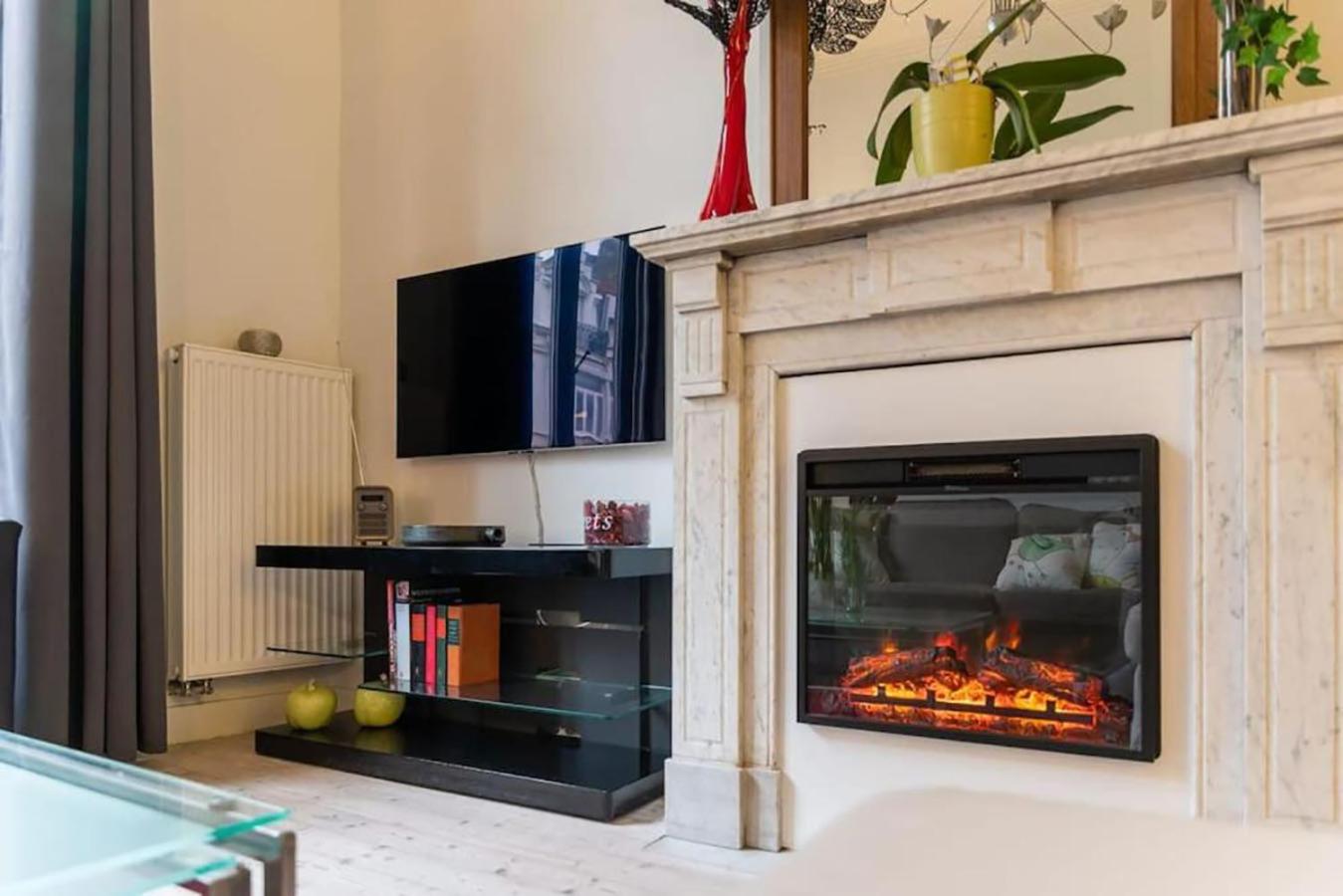 Spacious 7-Bed House in Oostende City