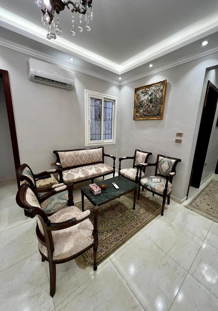Riverfront Apartment 1