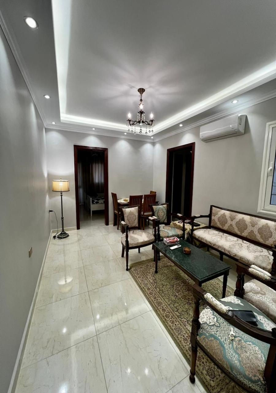 Riverfront Apartment 1