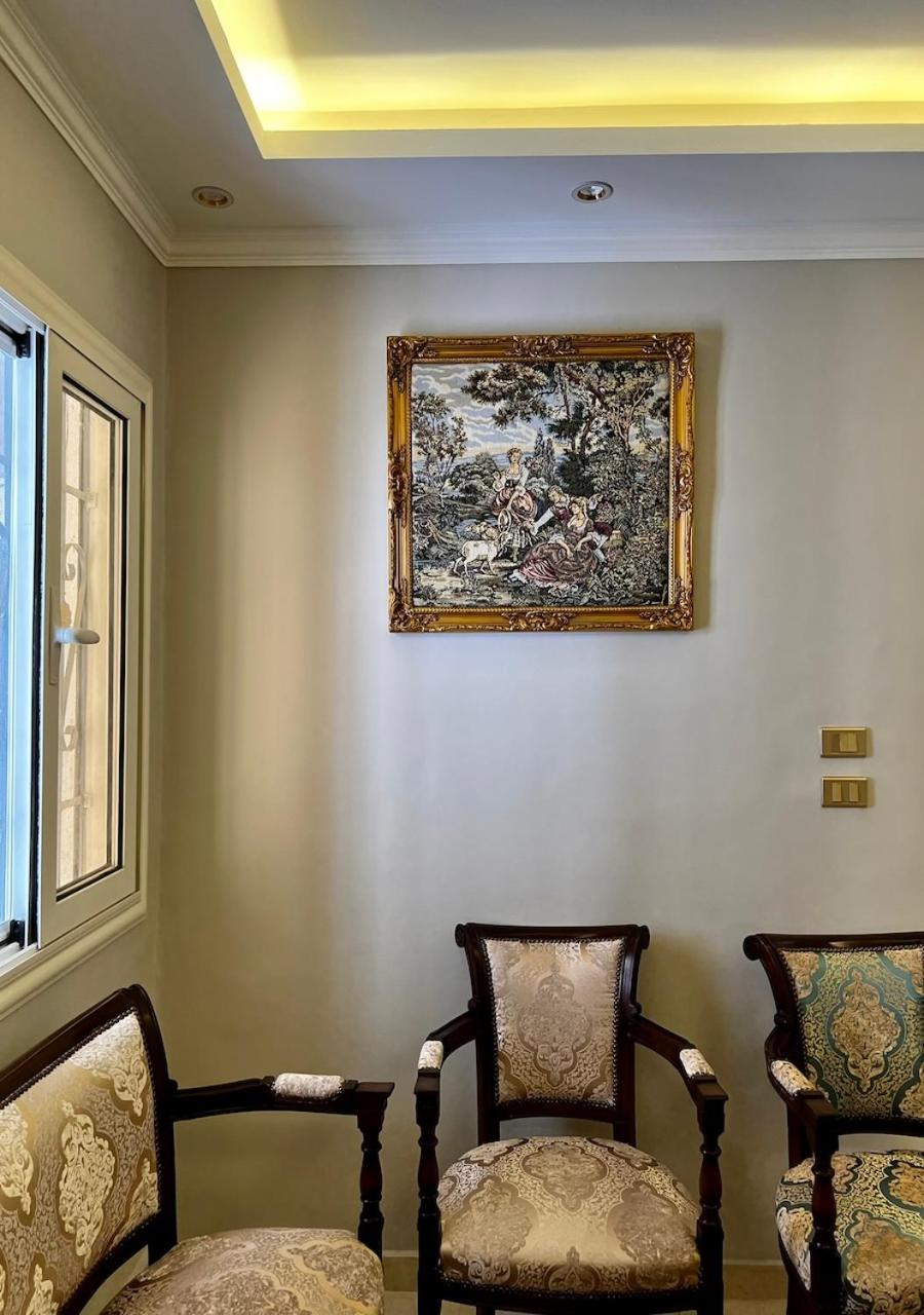 Riverfront Apartment 1